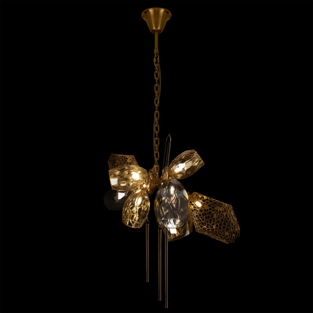 Люстра подвесная со стеклянными плафонами из дымчатого и золотистого с тремя вертикальными подвесками Gilded Mirage