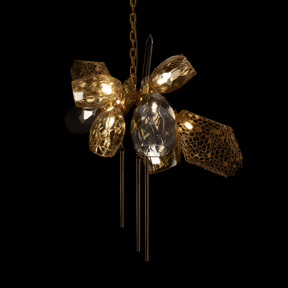 Люстра подвесная со стеклянными плафонами из дымчатого и золотистого с тремя вертикальными подвесками Gilded Mirage