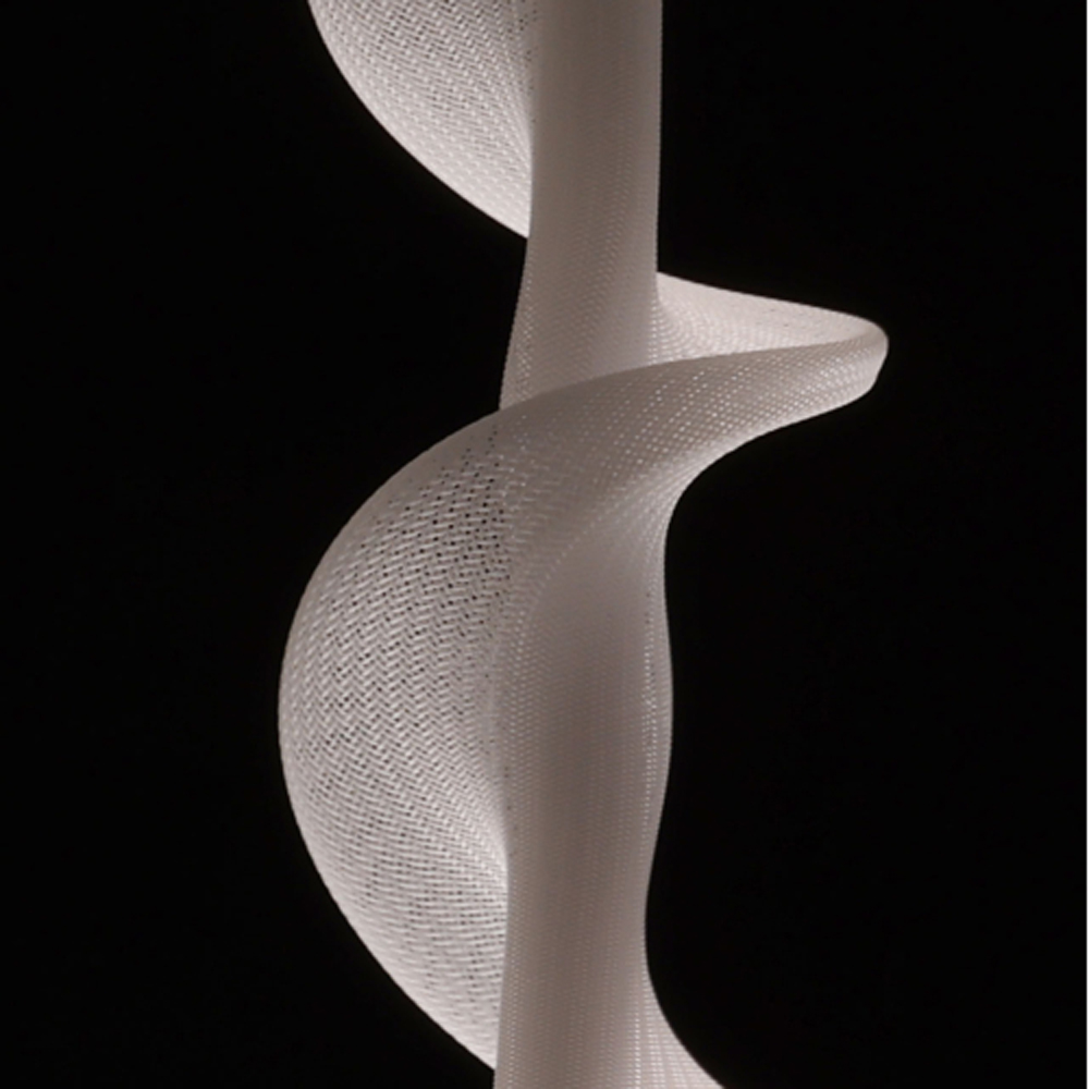 Люстра с белым скрученным плафоном Golden Swirl