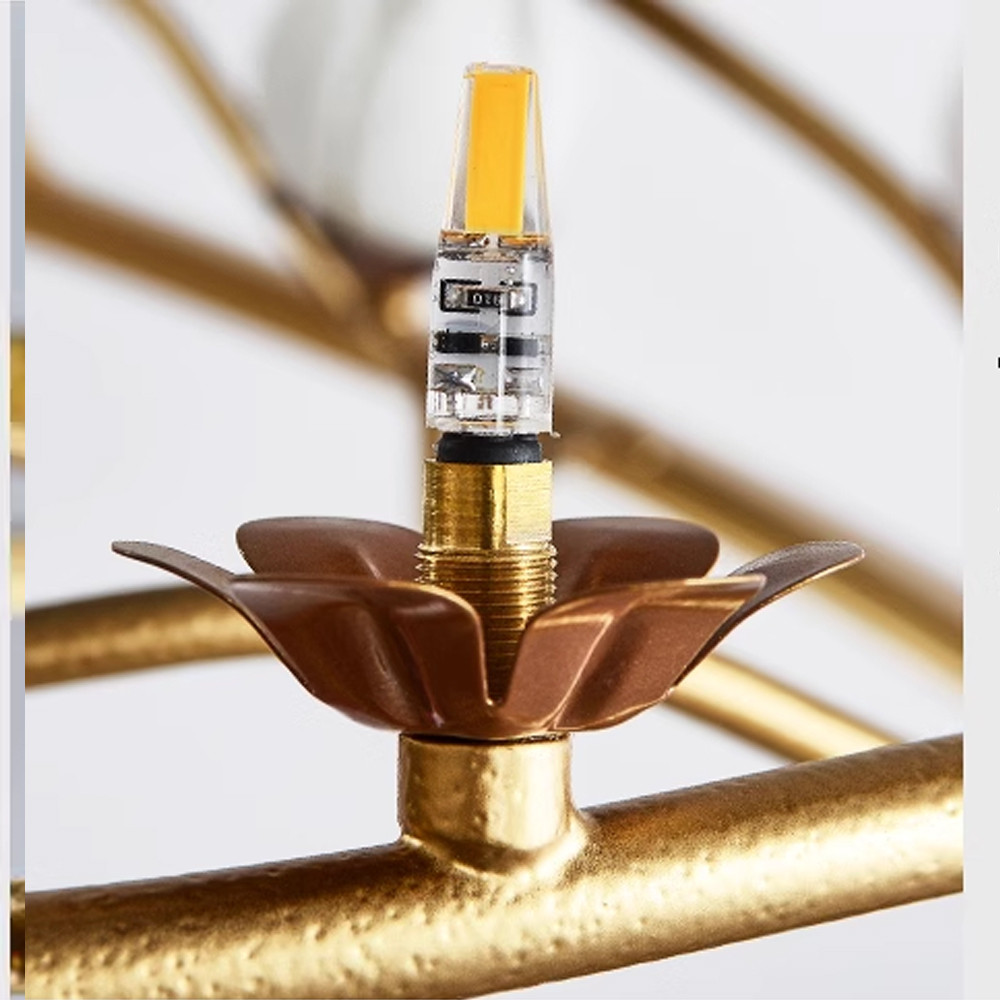 Люстра с ветвистым каркасом и плафонами в виде лотосов Chandelier Lotus