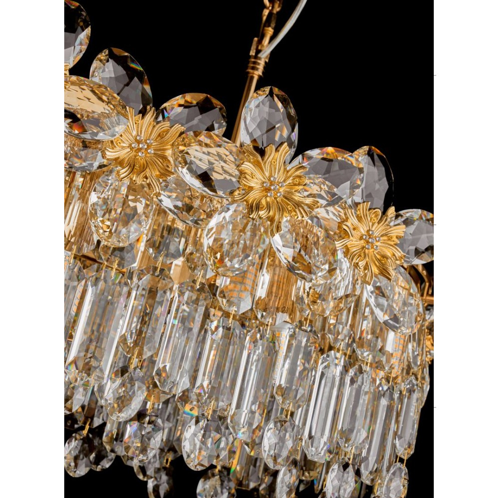 Люстра с декоративными элементами в виде крупных хрустальных цветов Palace Gardens