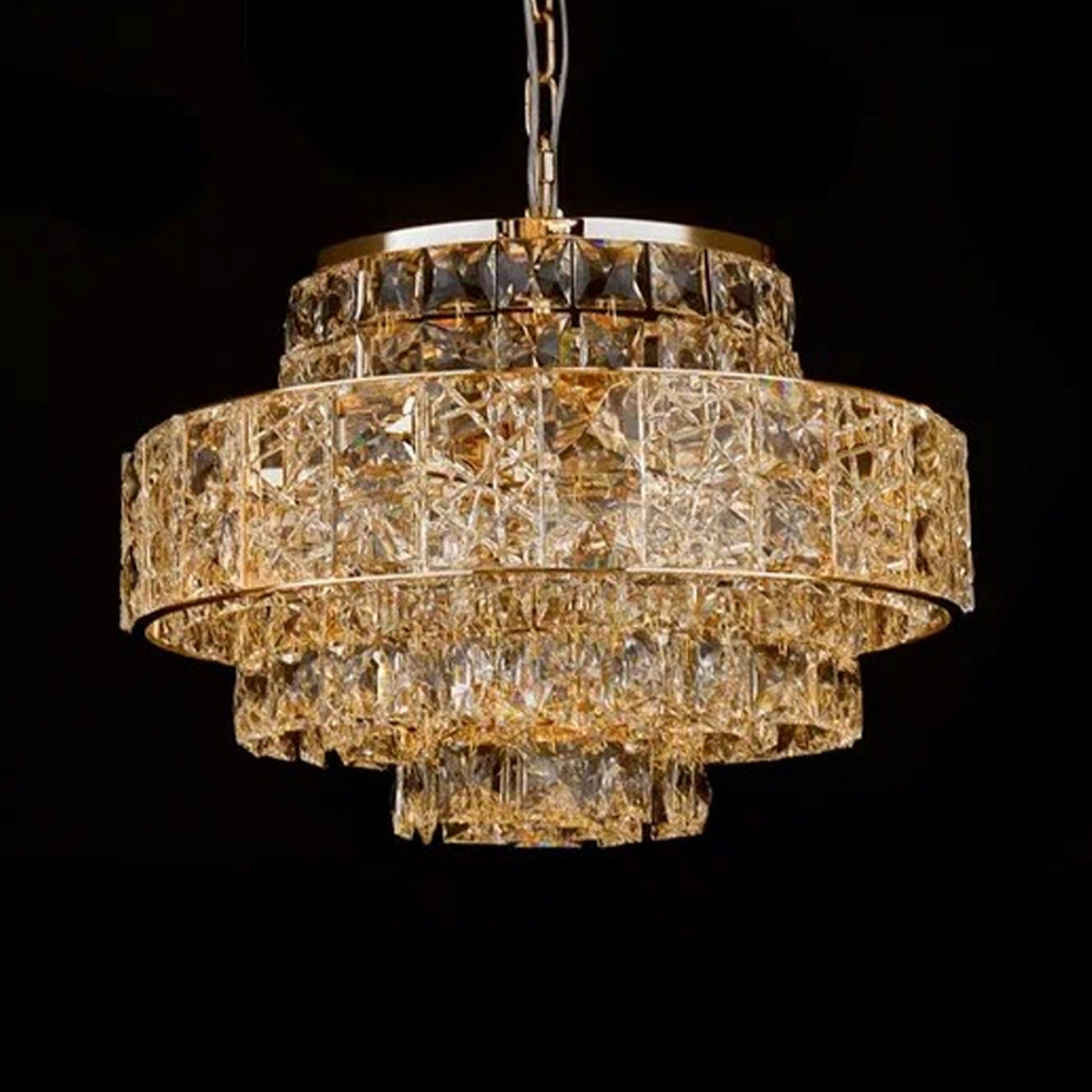 Люстра хрустальная в неоклассическом стиле на золотистом каркасе Majesty