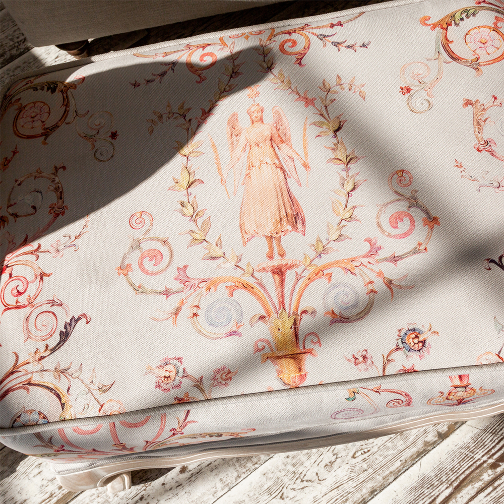 Мягкая банкетка из массива бука серая с растительным орнаментом Raffael Grey Floral Banquette