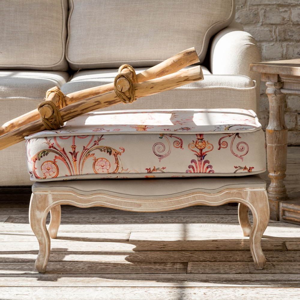 Мягкая банкетка из массива бука серая с растительным орнаментом Raffael Grey Floral Banquette