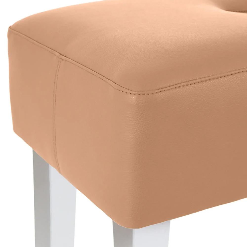 Мягкий пуф на белых ножках Winton Pouf