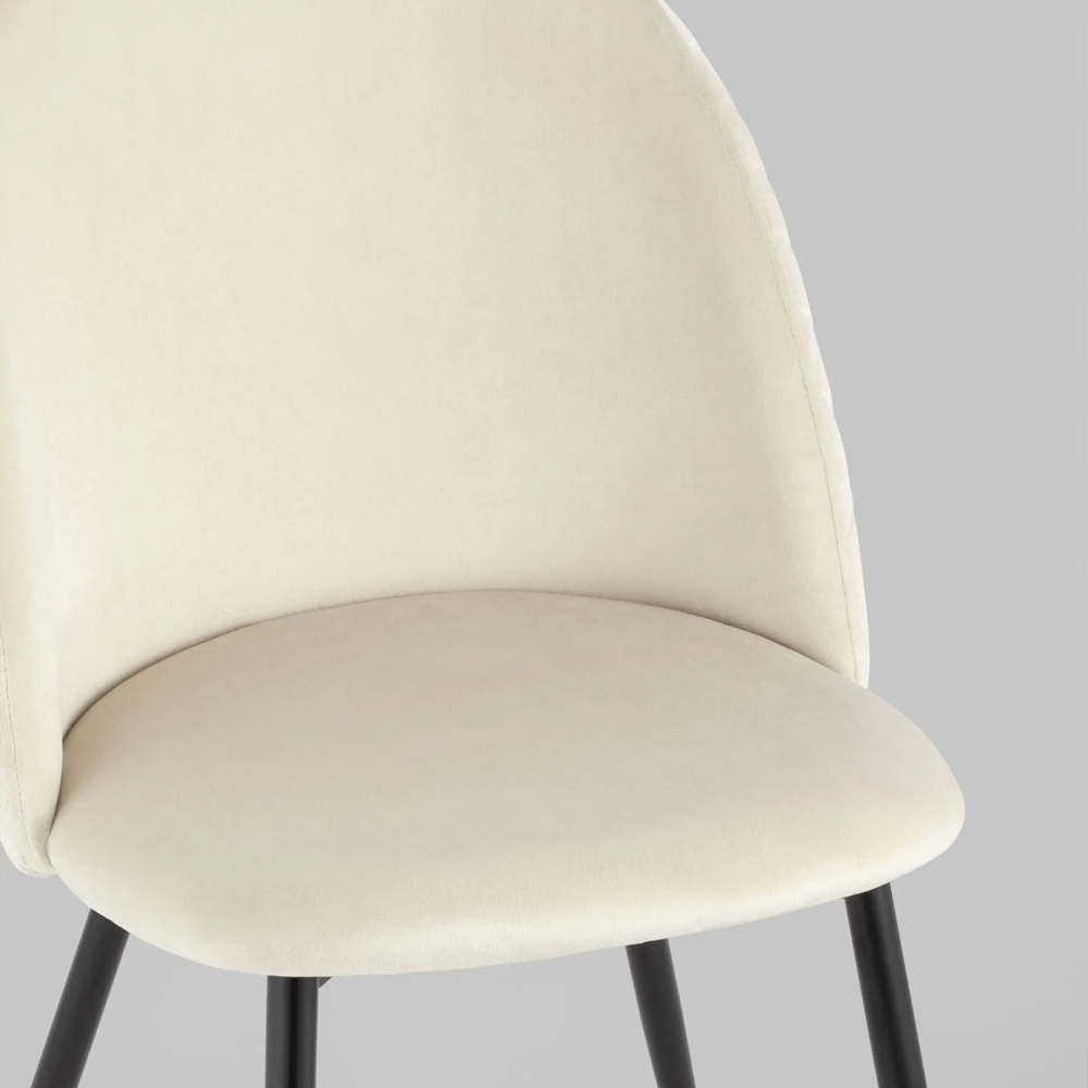 Мягкий стул в бежевом велюре Miruna Chair