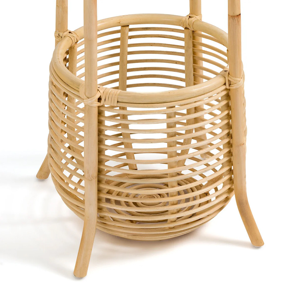 Напольная вешалка с корзиной из ротанга Trina Wicker Floor Hanger