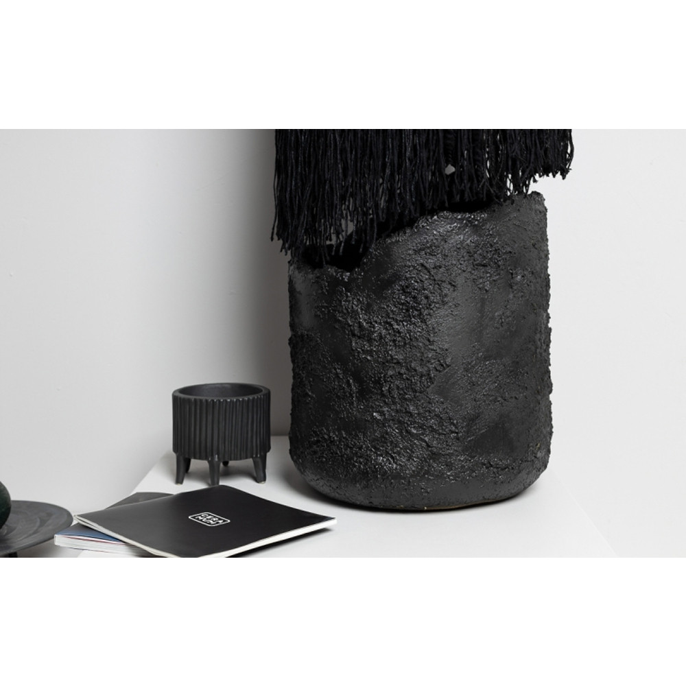 Напольная лампа черная с текстильными элементами "ЯРВИ"