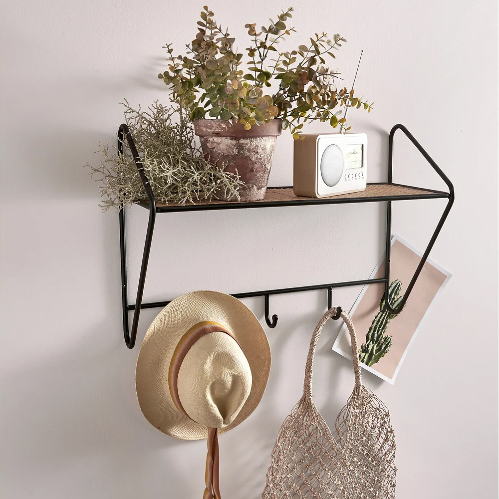 Настенная вешалка с полкой из ротанга Bourn Shelf-hanger
