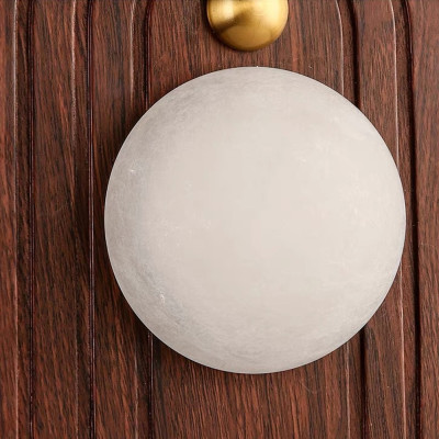 Настенный светильник с деревянным резным основанием Wood Wall Lamp
