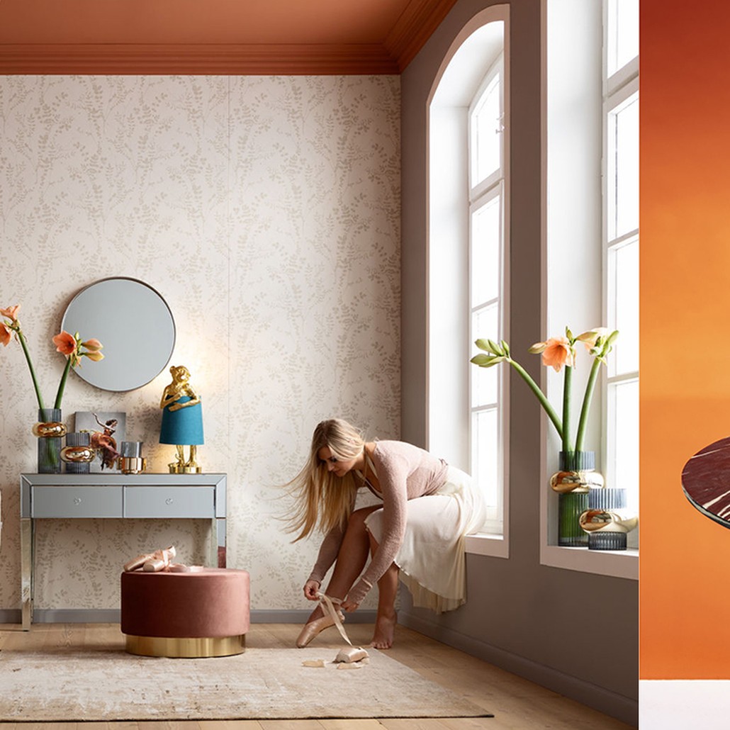 Настольная лампа Golden Monkey Hugging Lampshade