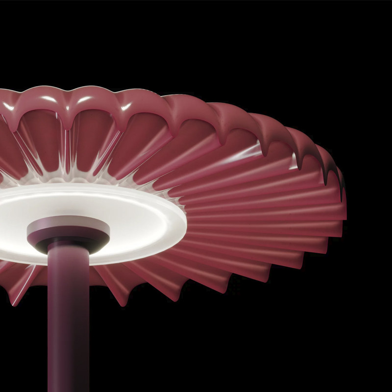 Настольная лампа Ruby Bonnet