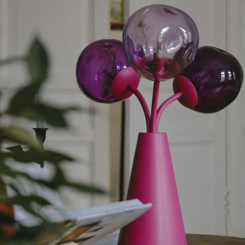 Настольная лампа Wild Grape pink