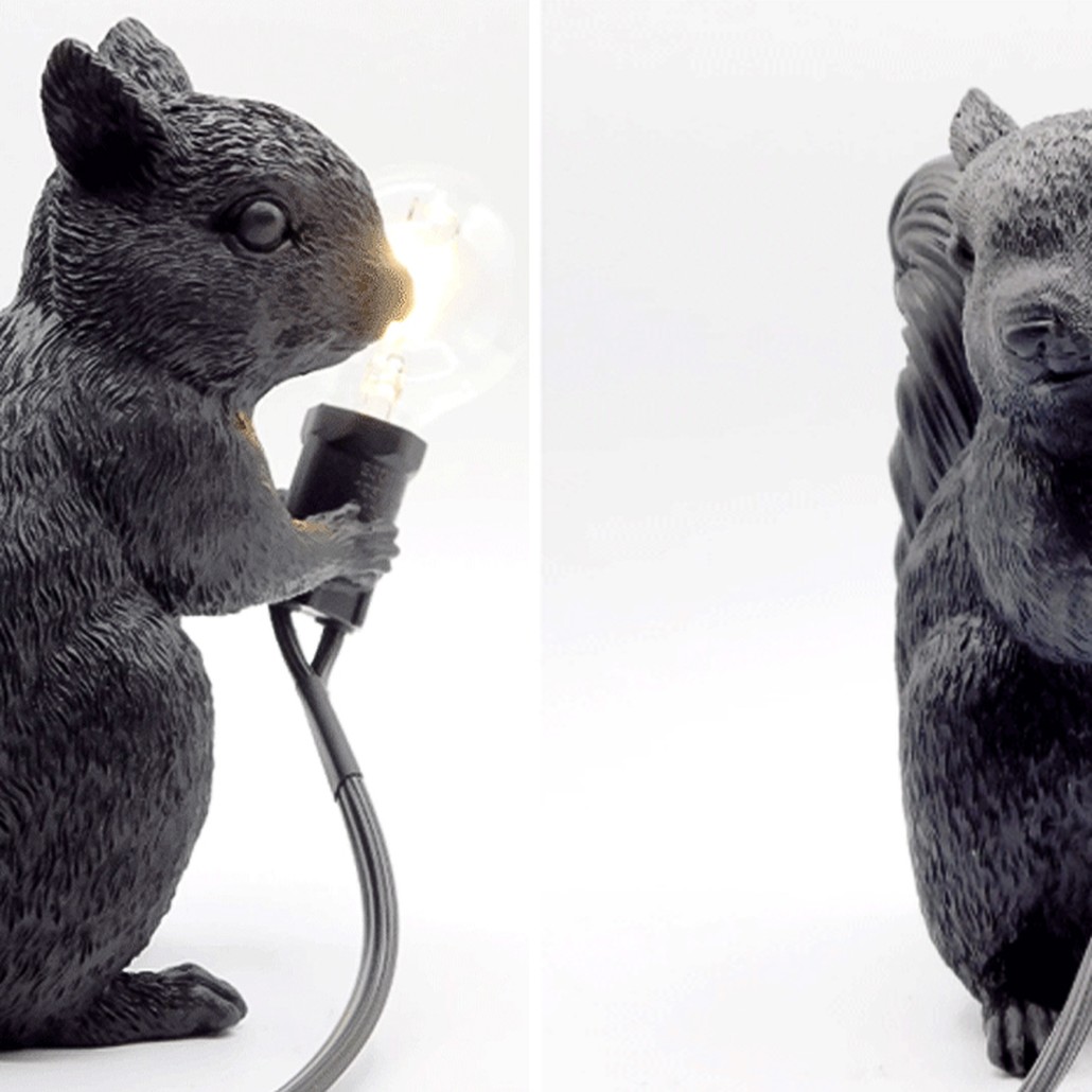 Настольная лампа белка Black Squirrel Lamp