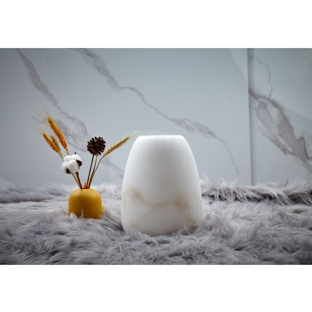 Настольная лампа в форме трапеции из натурального камня Soft Glow of Stone