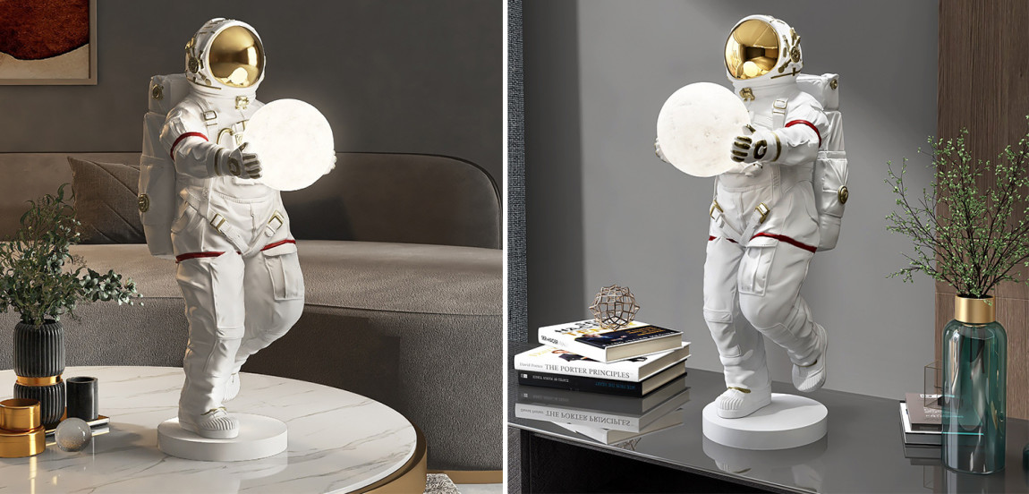 Настольная лампа для детской Большой Космонавт с луной