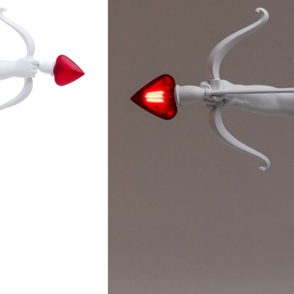 Настольная лампа Купидон со стрелой Seletti Cupid Lamp