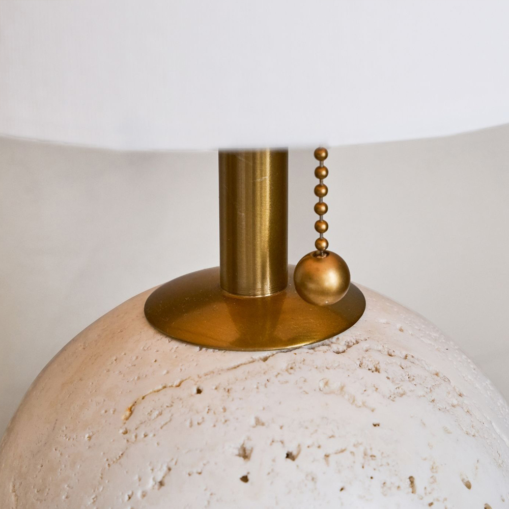 Настольная лампа на круглом основании из натурального камня Bartolomeo