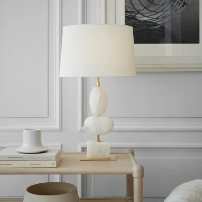 Настольная лампа на фигурном мраморном основании Conundrum