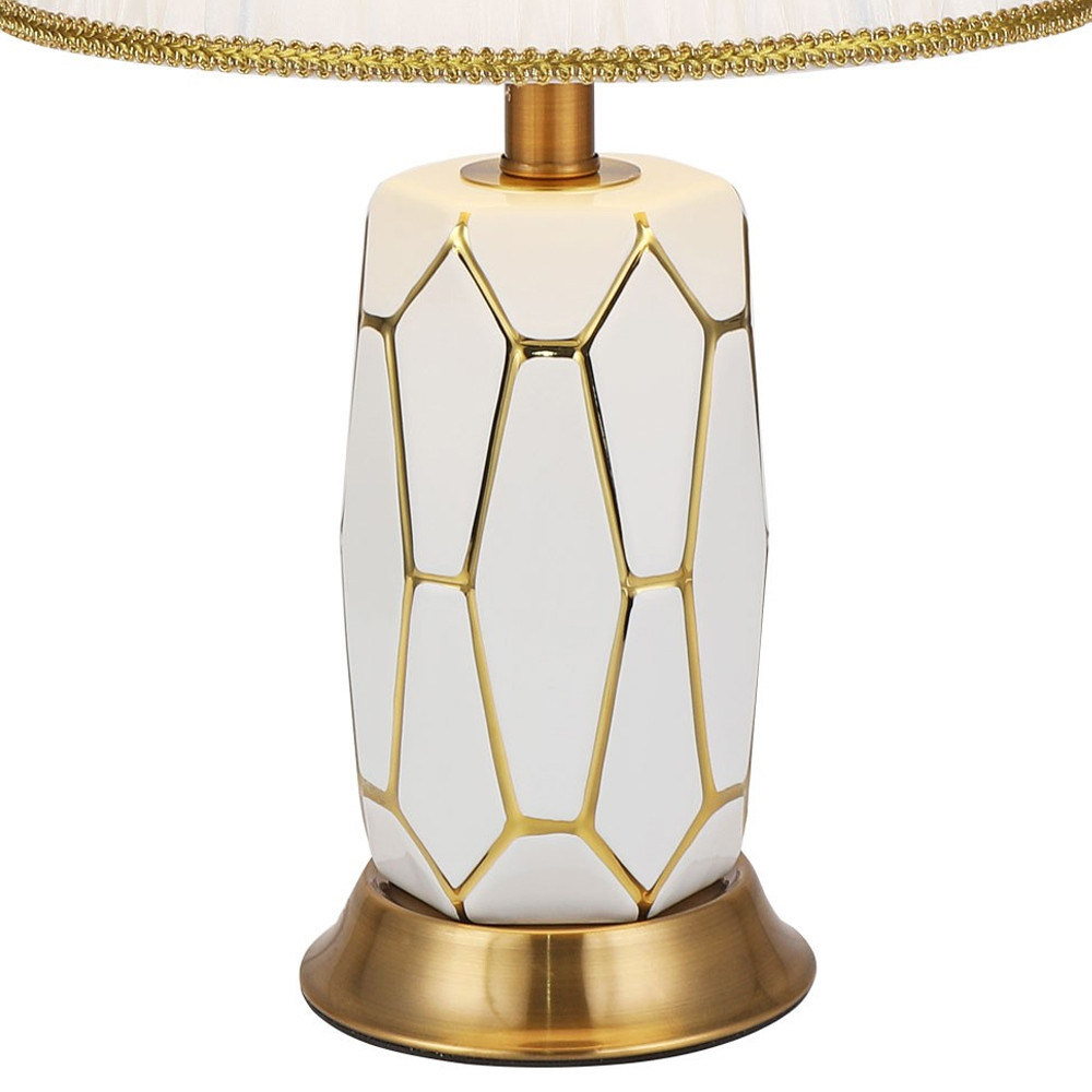 Настольная лампа с абажуром Fiorella Table Lamp White