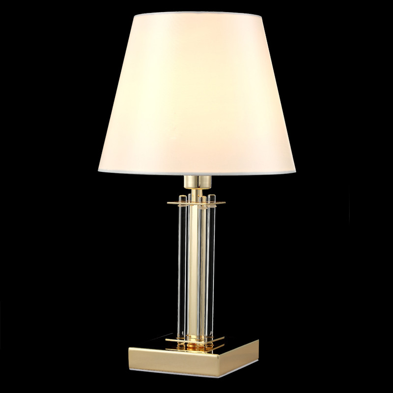 Настольная лампа с белым тканевым абажуром в форме конуса Laurent