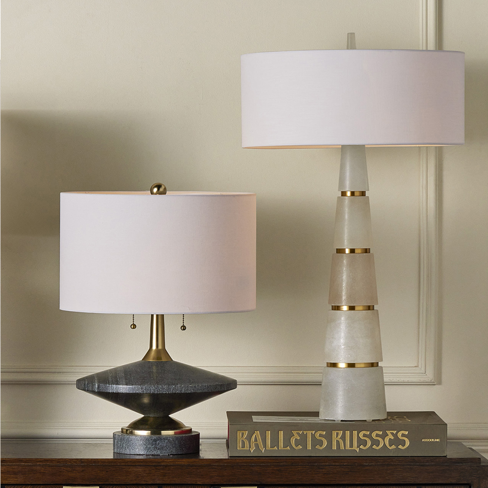 Настольная лампа с конусовидным каменным корпусом Regency