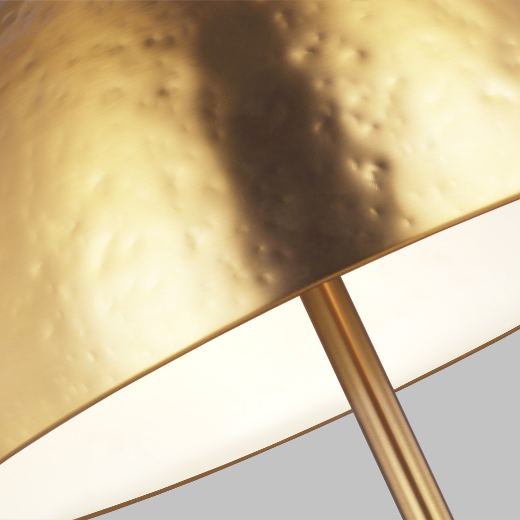 Настольная лампа с полусферическим абажуром золотого цвета Generation Lighting