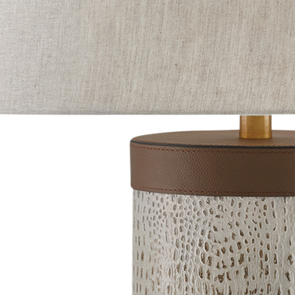 Настольная лампа с тканевым абажуром и основанием из кожи Leather Column