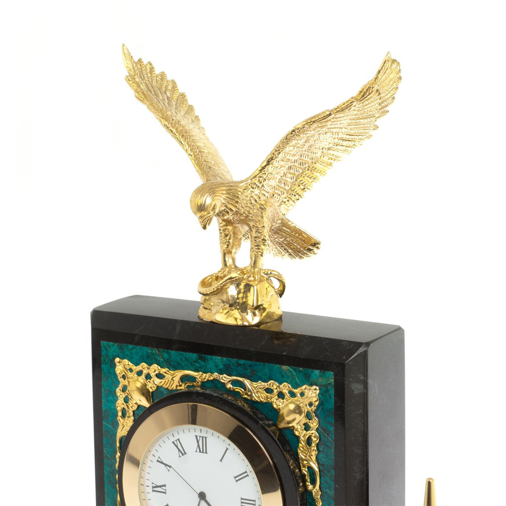 Настольный письменный набор из змеевика тёмно-зелёного цвета с декором в виде орла Successful Leader