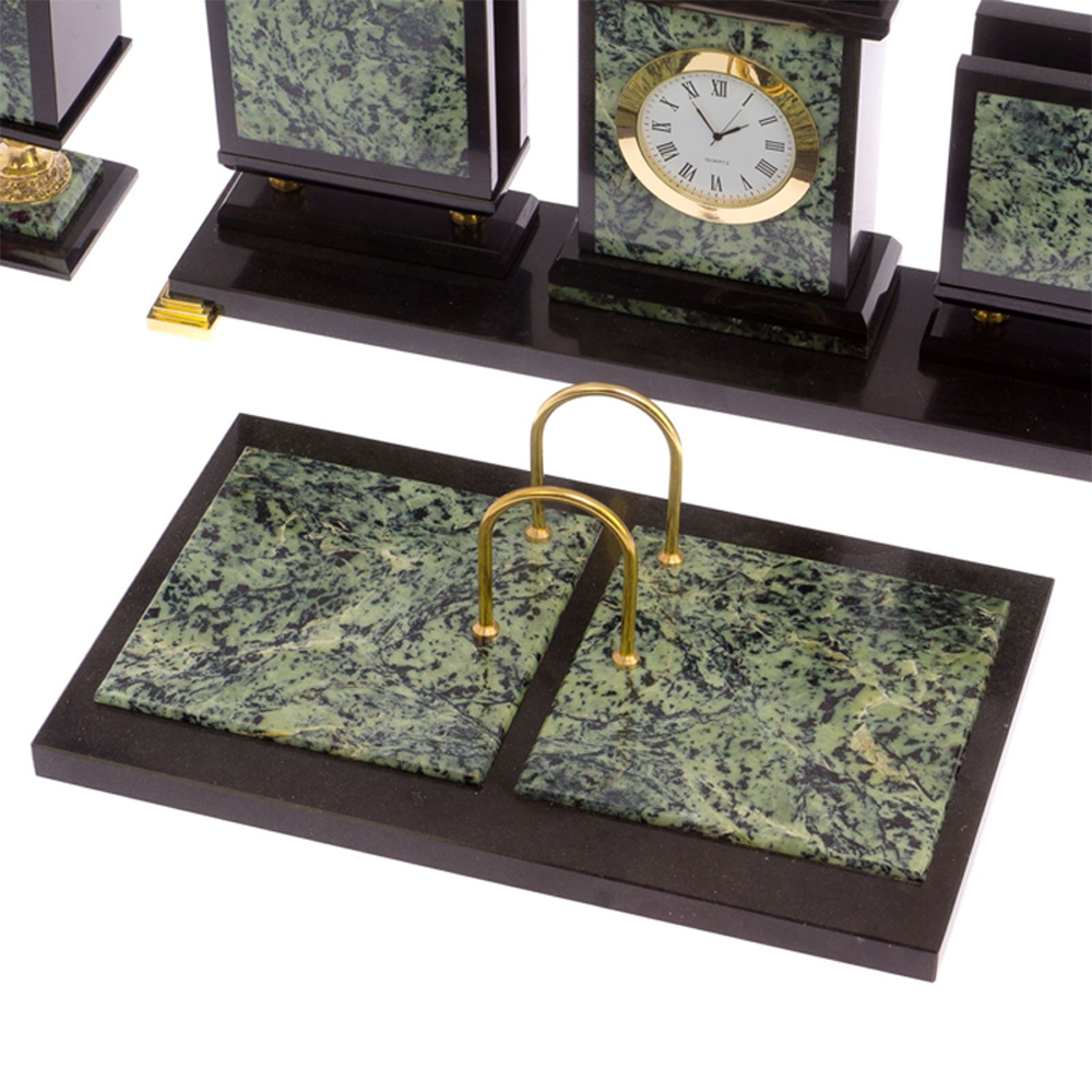 Настольный письменный набор из нефрита на ножках Executive Recruitment