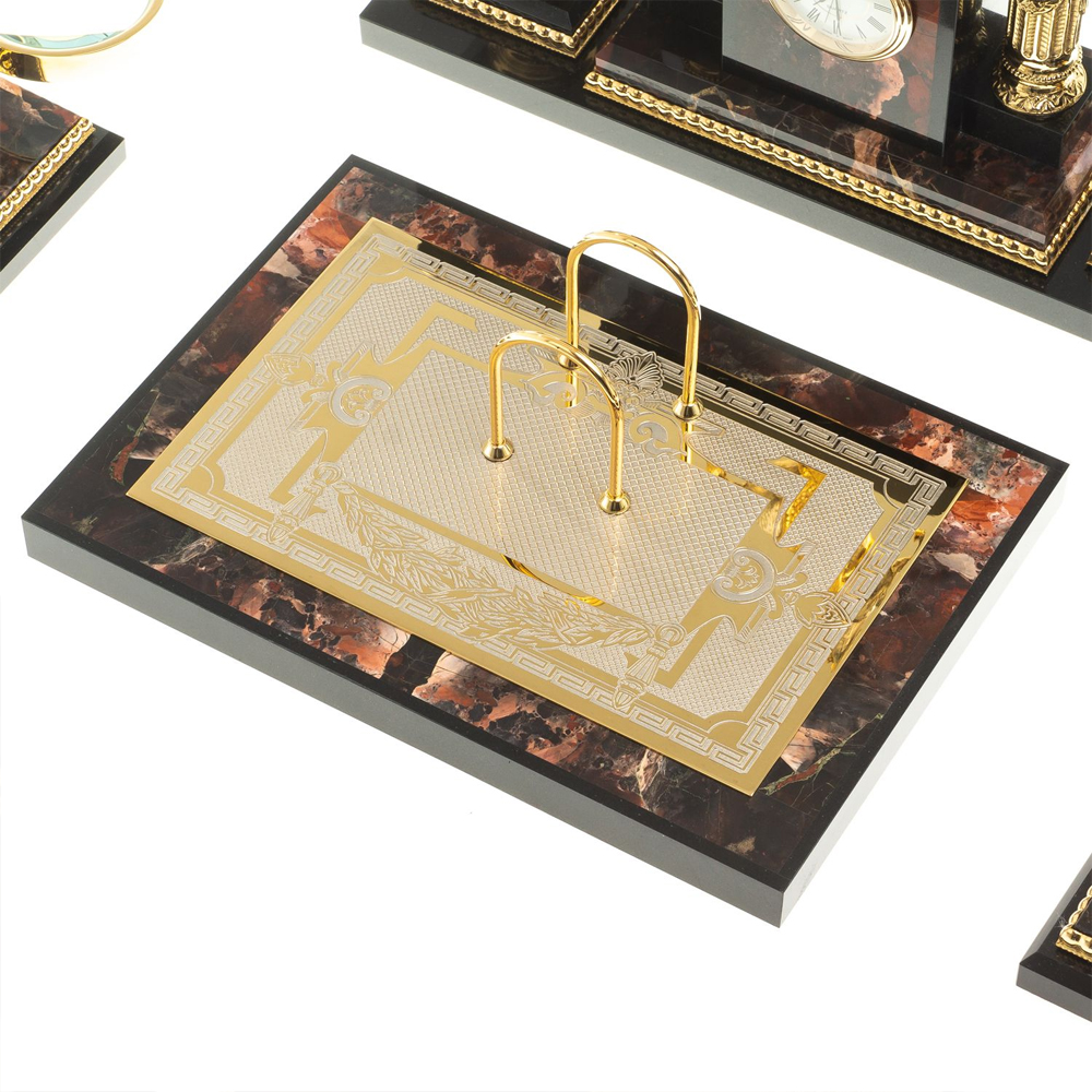 Настольный письменный набор из яшмы и долерита с декором в виде коня Manager Organizer