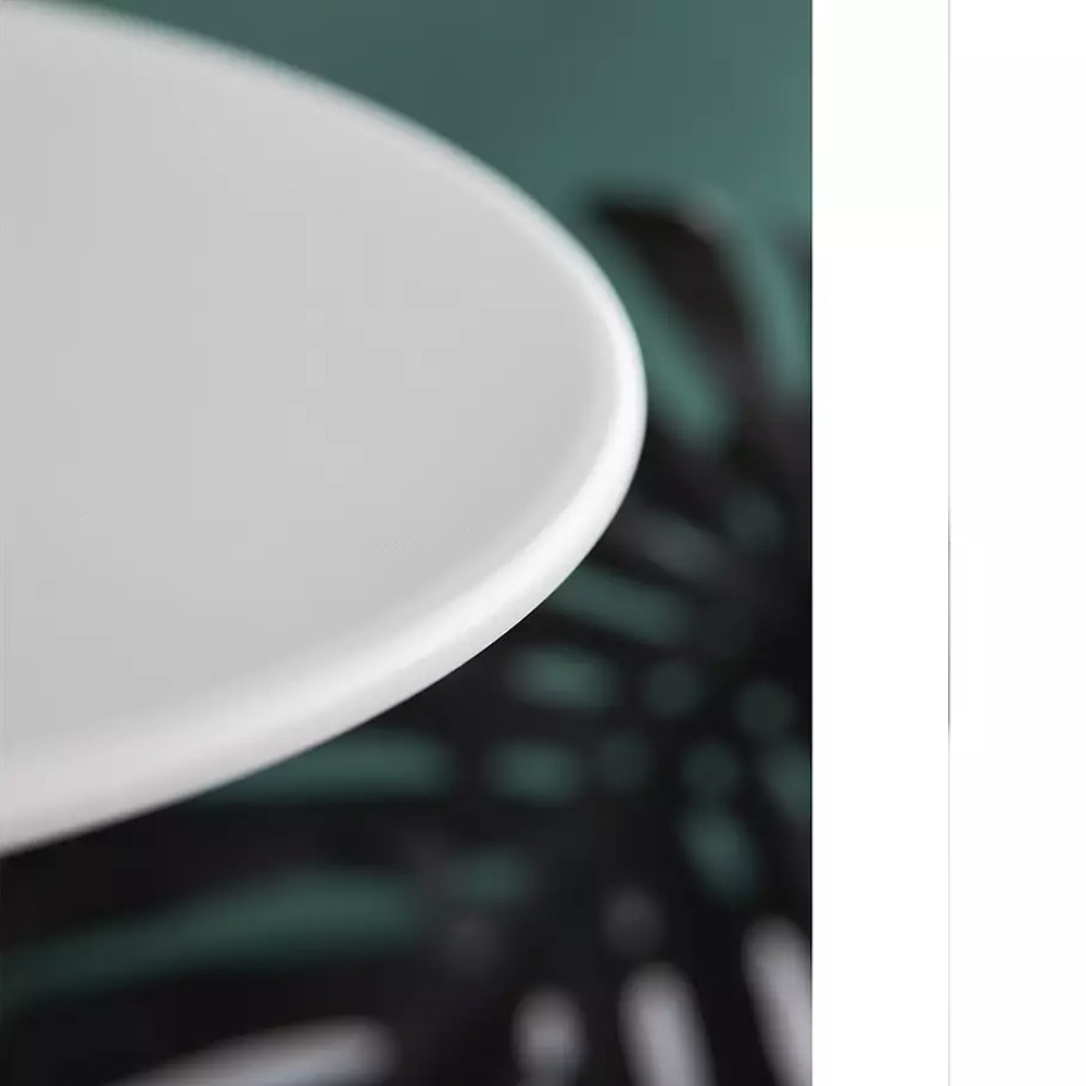 Обеденный стол белый с круглой столешницей White Laconic Table