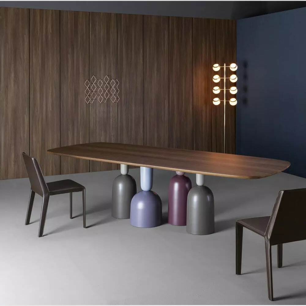 Обеденный стол деревянный с разноцветными фигурными ножками Cop