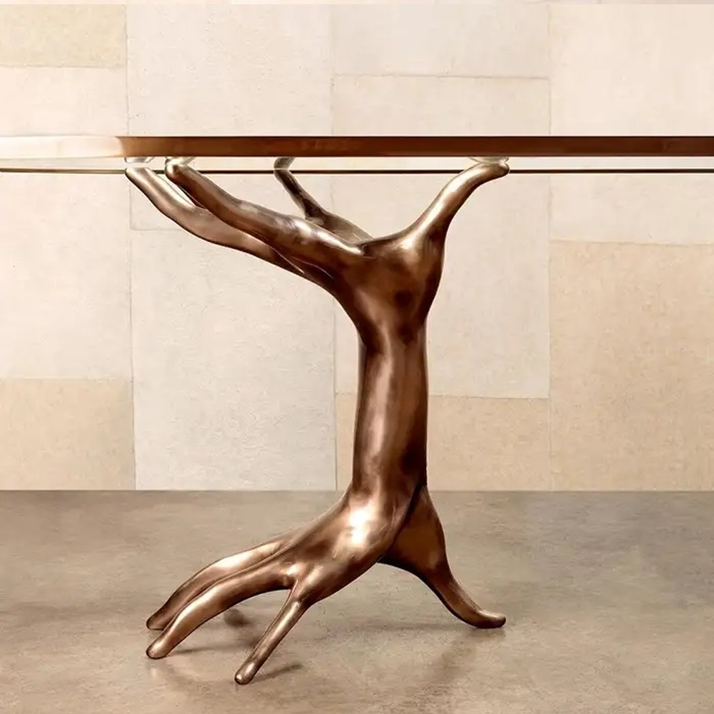 Обеденный стол с фигурным декором бронзового цвета Dichotomy racetrack