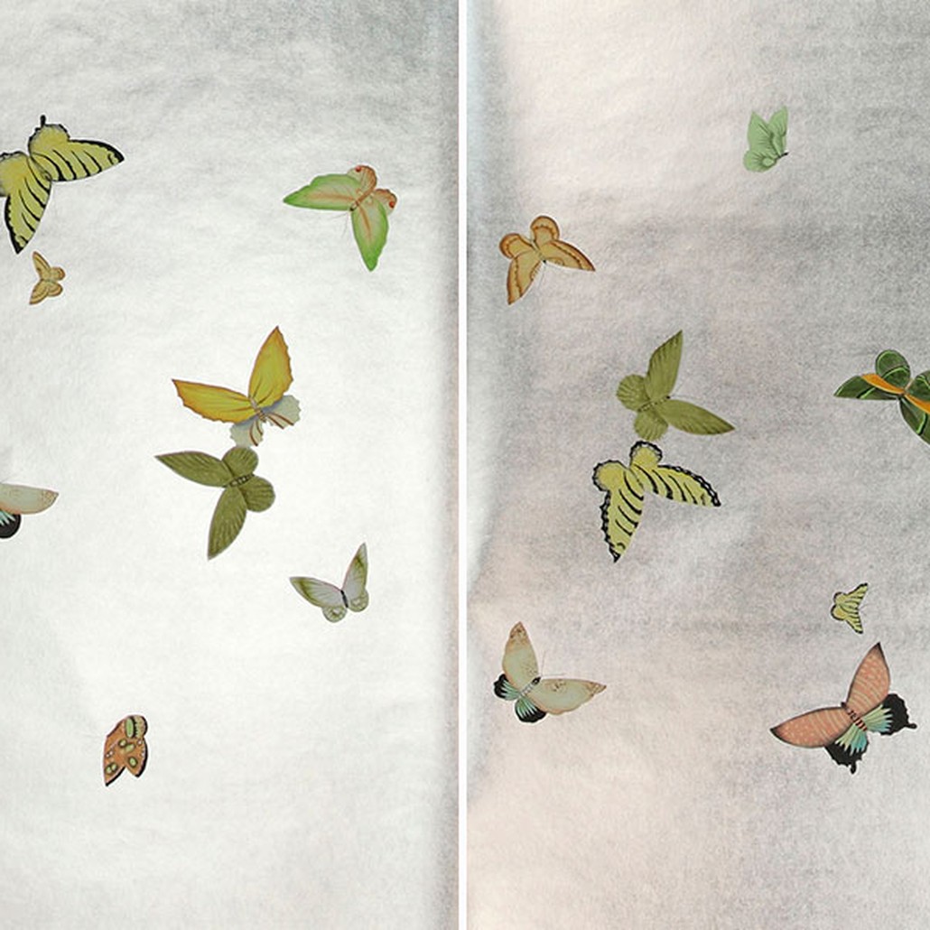 Обои ручная роспись Butterflies Emerald on Tarnished Silver gilded paper