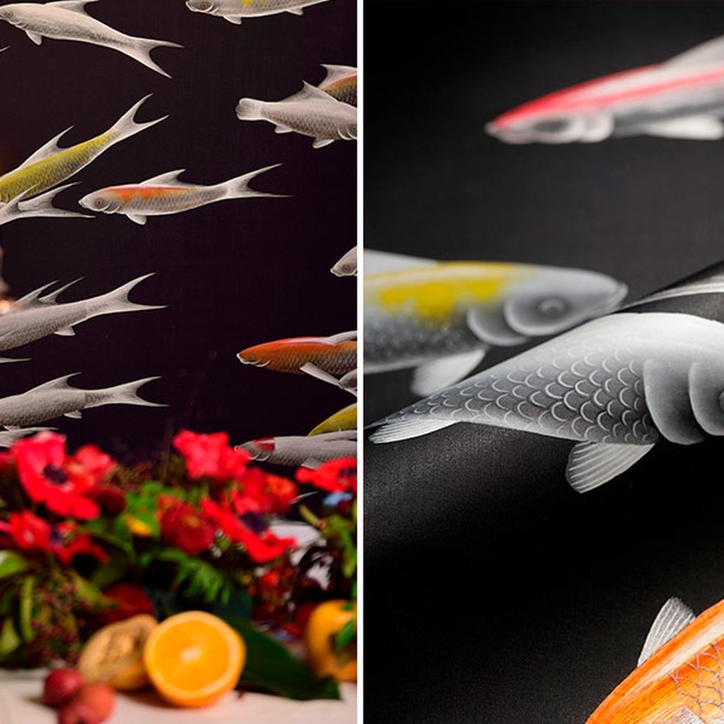 Обои ручная роспись Fishes Koi on Pitch dyed silk