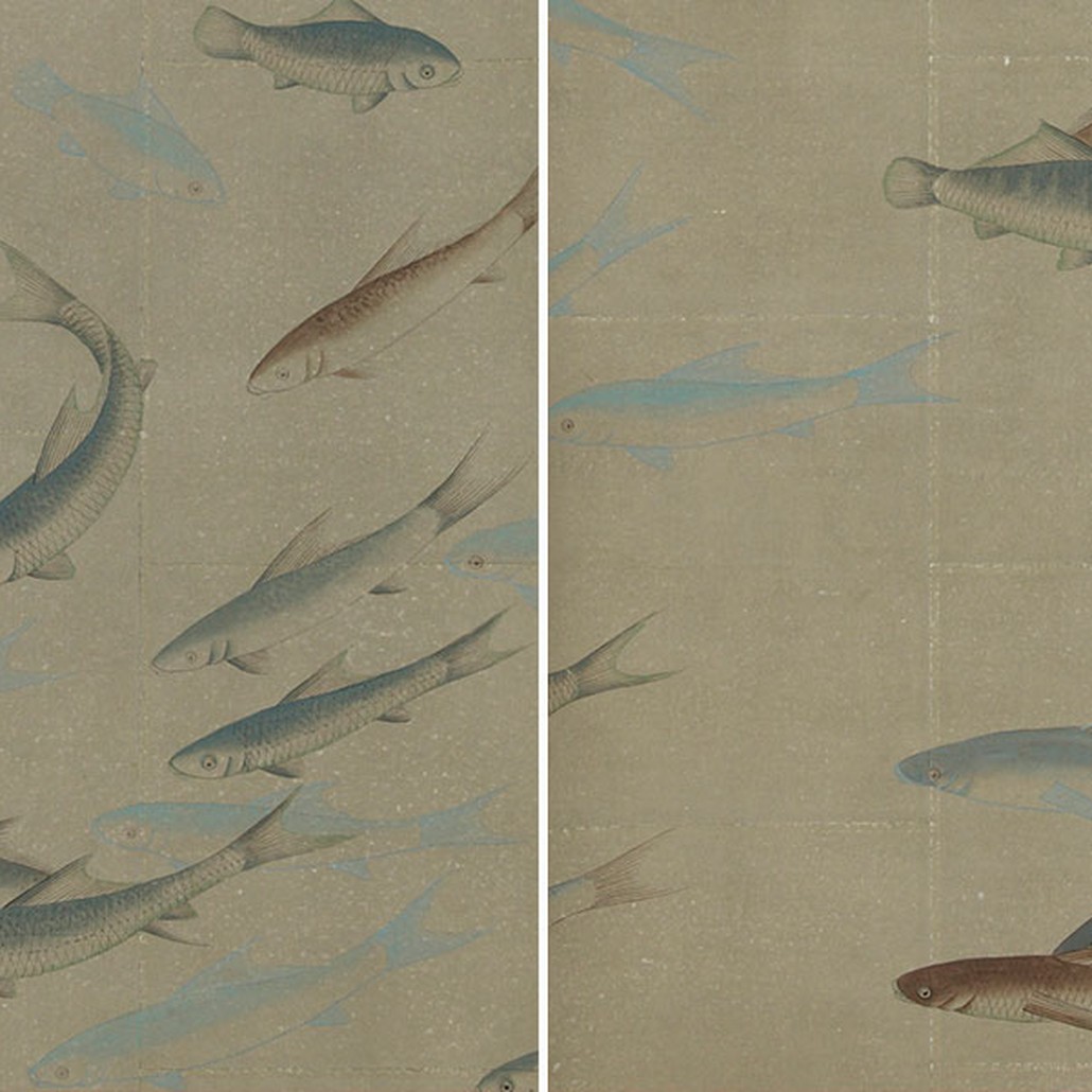 Обои ручная роспись Fishes Special Colourway on Lead Grey India tea paper