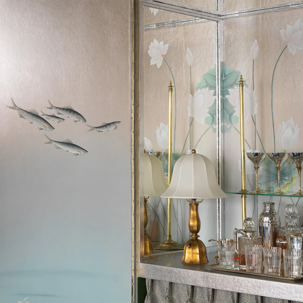 Обои ручная роспись Jakuchu Original colourway on Tarnished Silver gilded paper