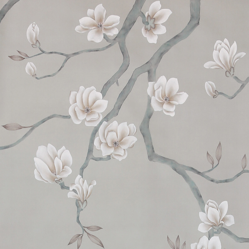 Обои ручная роспись Magnolia Canopy Original Colourway on Oyster Shell metallic silk
