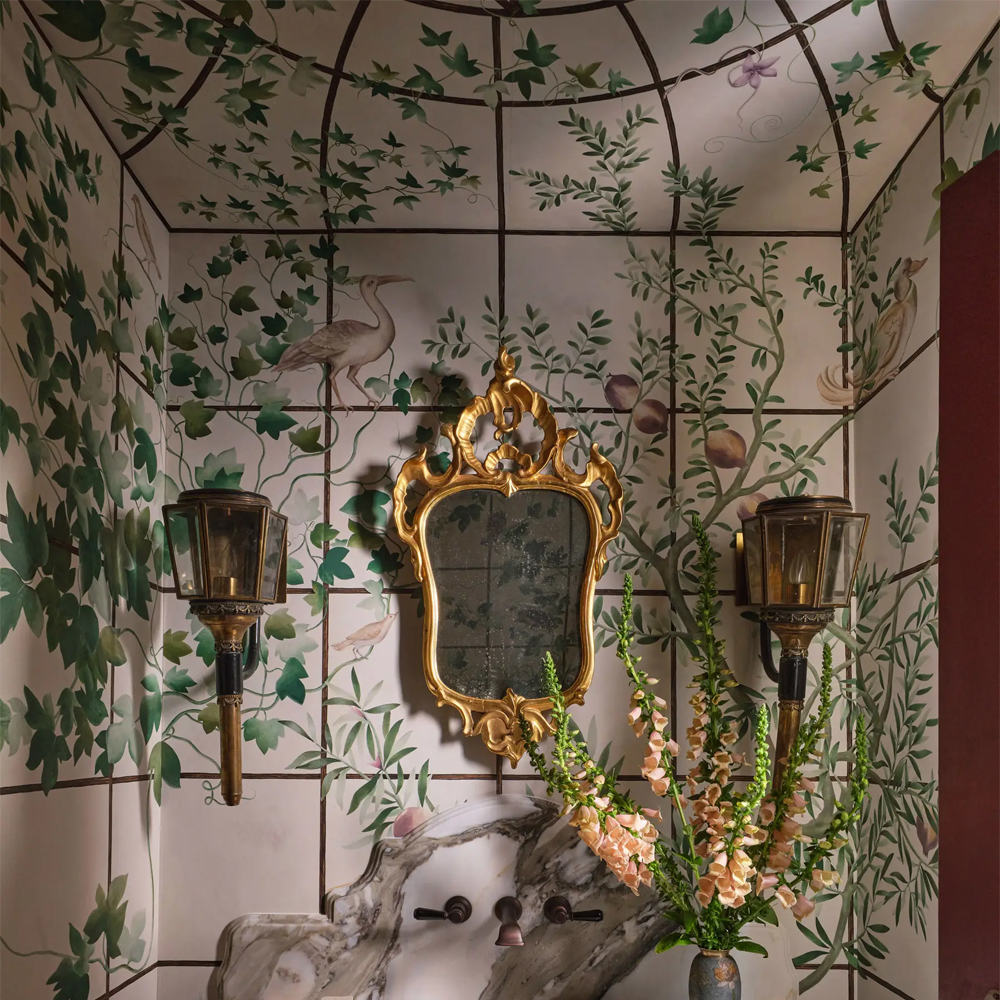 Обои ручная роспись Medici Standard colourway on white Williamsburg