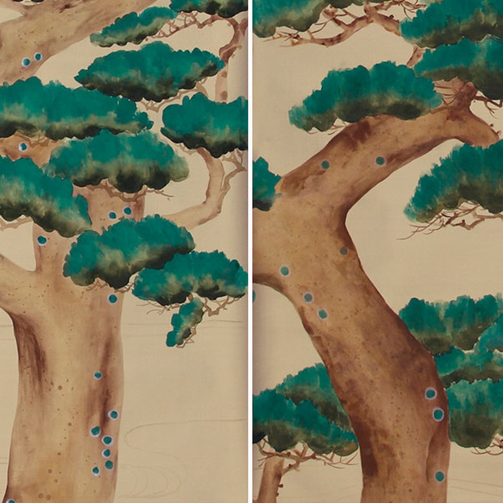 Обои ручная роспись Pine Trees Original colourway on New Faint Gold metallic silk