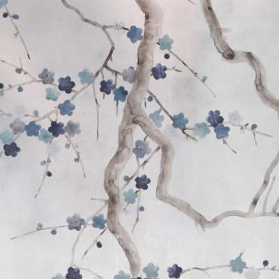 Обои ручная роспись Plum Blossom Inky Hokusai on Sterling Silver gilded silk