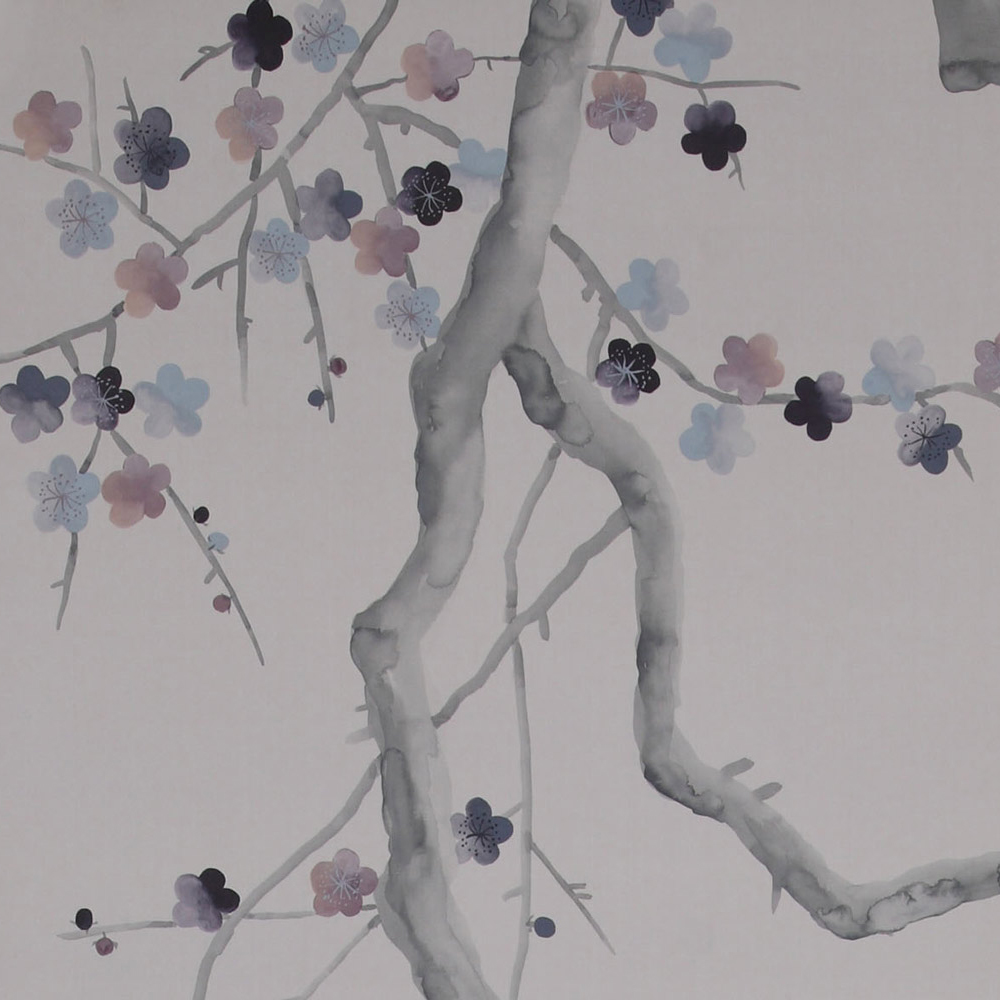 Обои ручная роспись Plum Blossom Special Colourway on Lilac Hint dyed silk