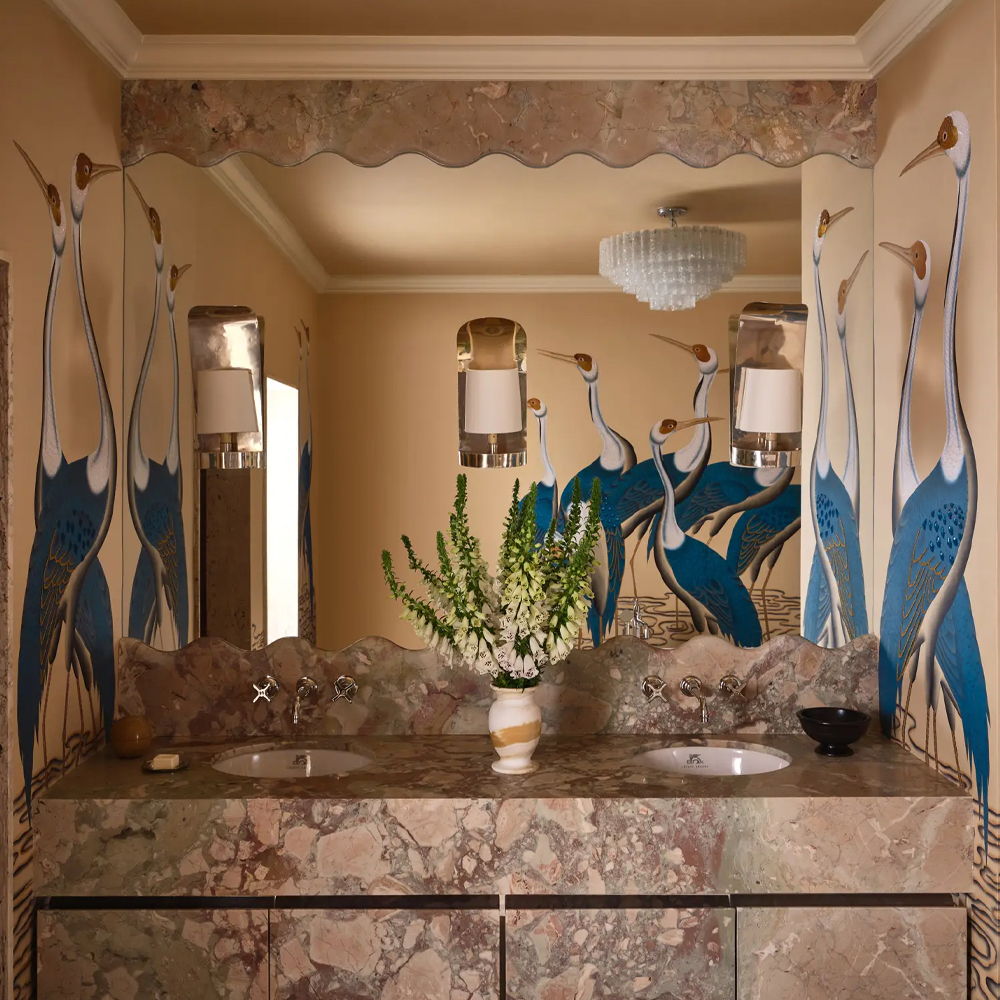 Обои ручная роспись Sarus Cranes Colourway SC-208 on Raw Silk dyed silk