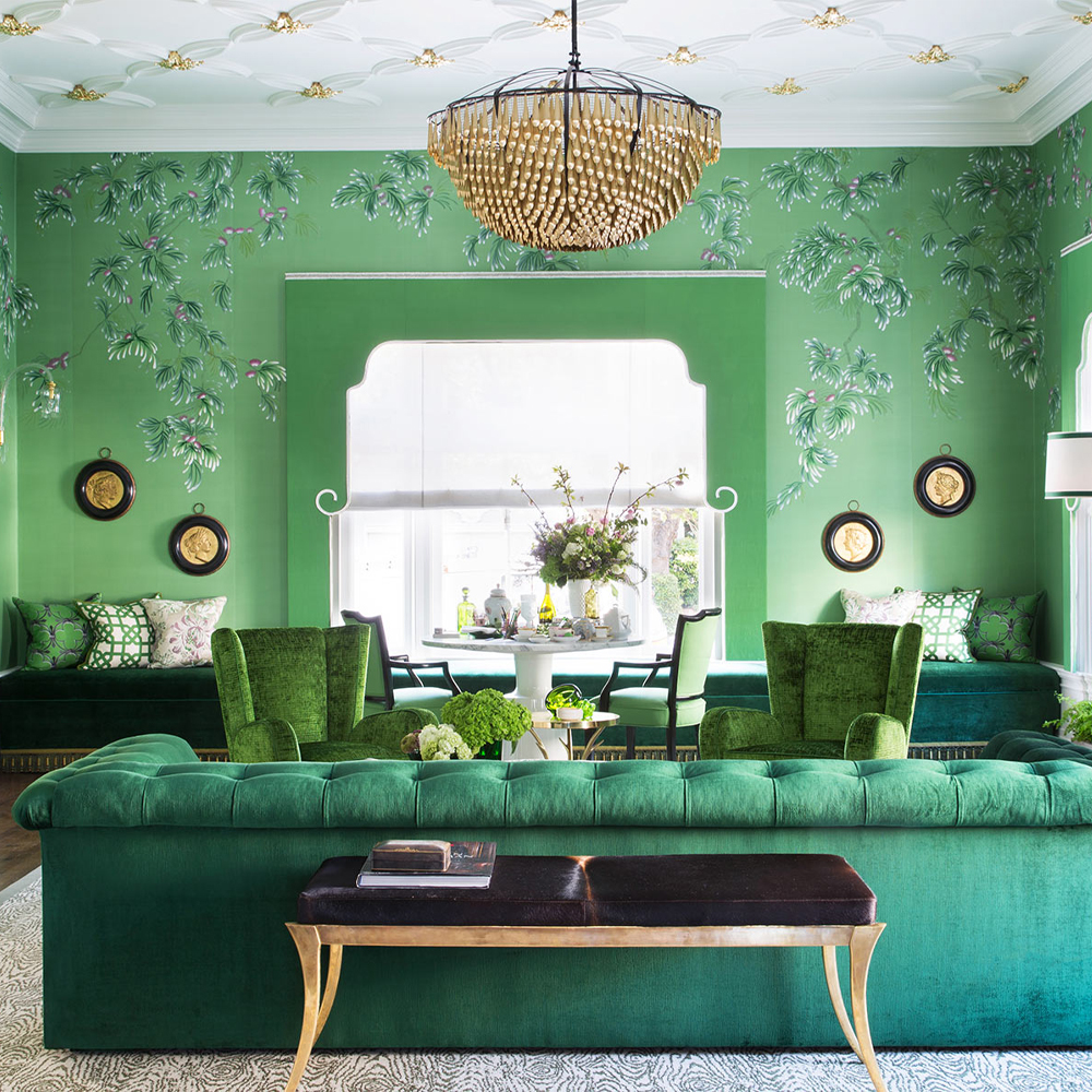 Обои ручная роспись Silk Tree Colourway SC-92 on Emerald Green dyed silk