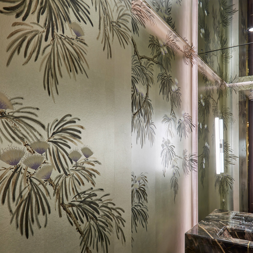 Обои ручная роспись Silk Tree Original colourway on White Metal gilded paper