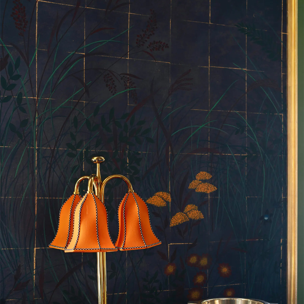 Обои ручная роспись Tsukimi Original colourway on gilded silk with antiquing