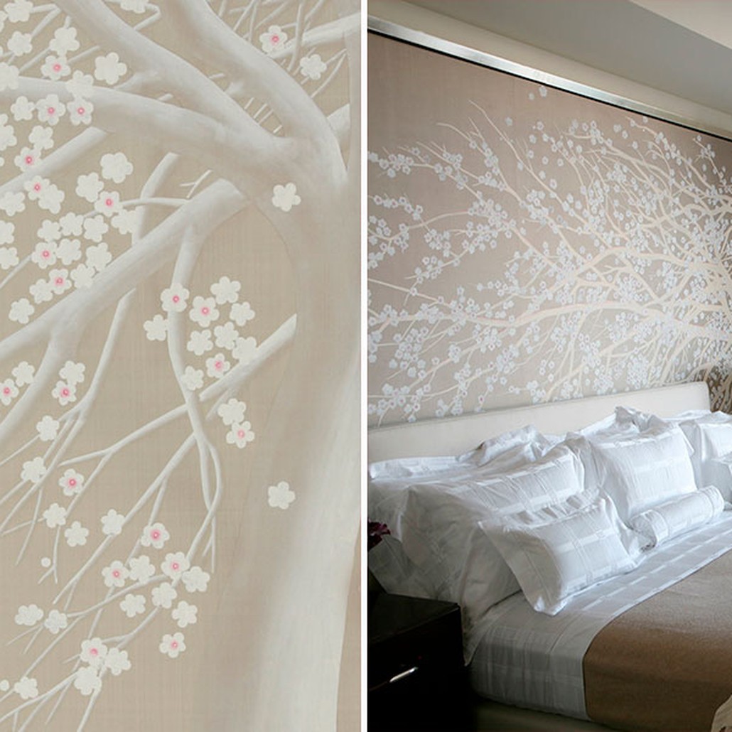 Обои ручная роспись Windswept Blossom Blossom on Lead Grey dyed silk