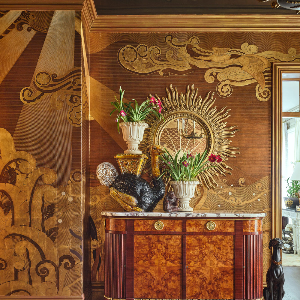 Обои ручная роспись в стиле Арт-деко Deco Dawn Bas Relief on Deep Rich Gold gilded paper