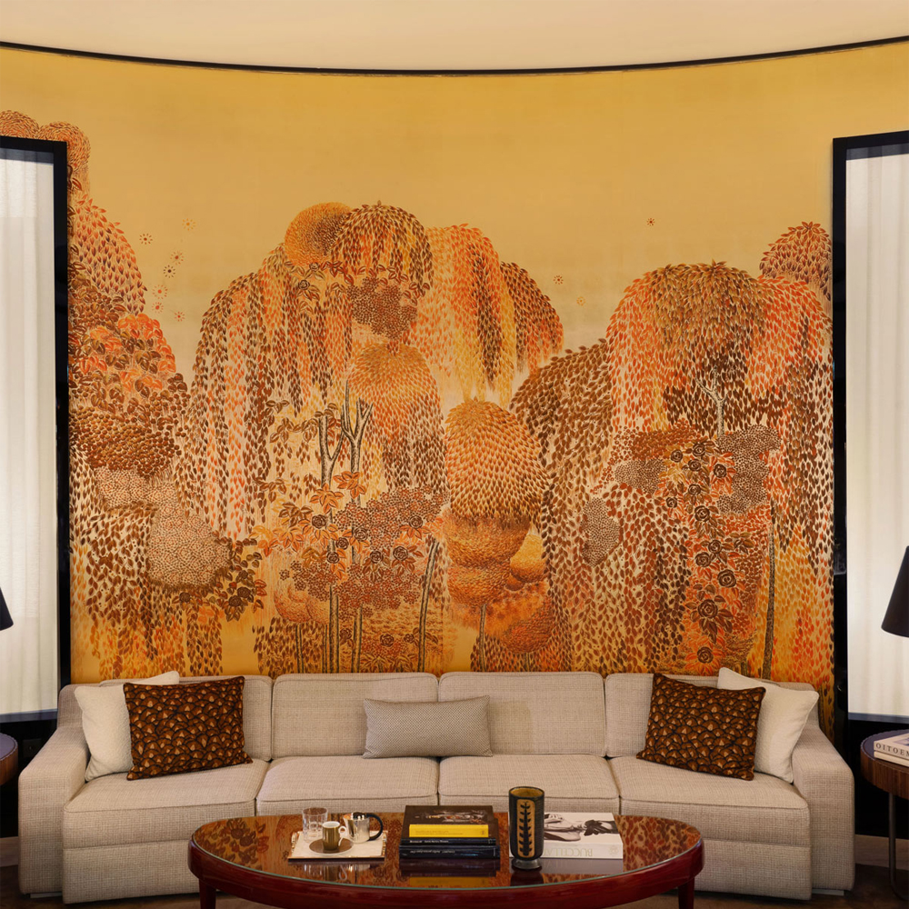 Обои ручная роспись в стиле Арт-деко Hippolyta’s Forest Colourway 263 on Deep Rich Gold gilded paper